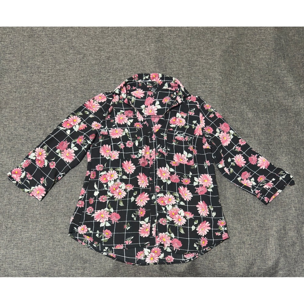 A. Byer Women's Medium Button Up Shirt Black Floral Plaid 3/4 Sleeve